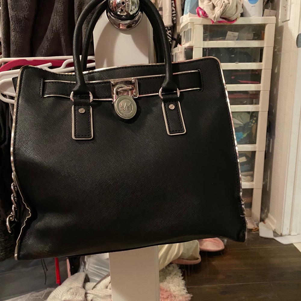 Michael Kors Hamilton.